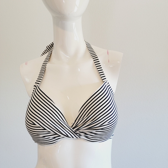 H&M Retro Bombshell High Waist Halter Neck Two Piece Bikini Sz 36C/12 - Picture 6 of 12